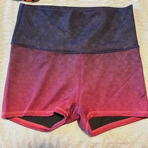 TYR workout shorts 5”